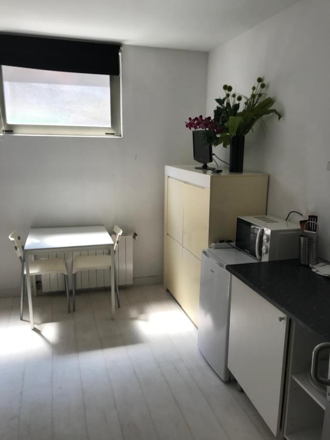 Room And Kitchen Bilbao Exterior foto