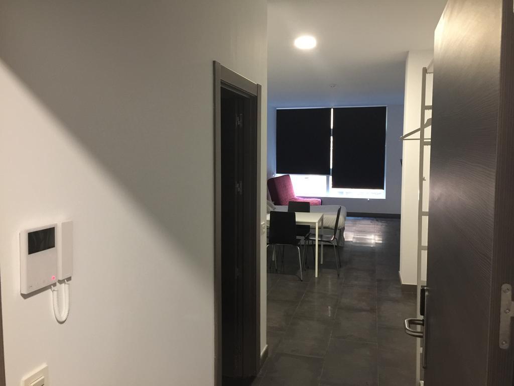 Room And Kitchen Bilbao Exterior foto