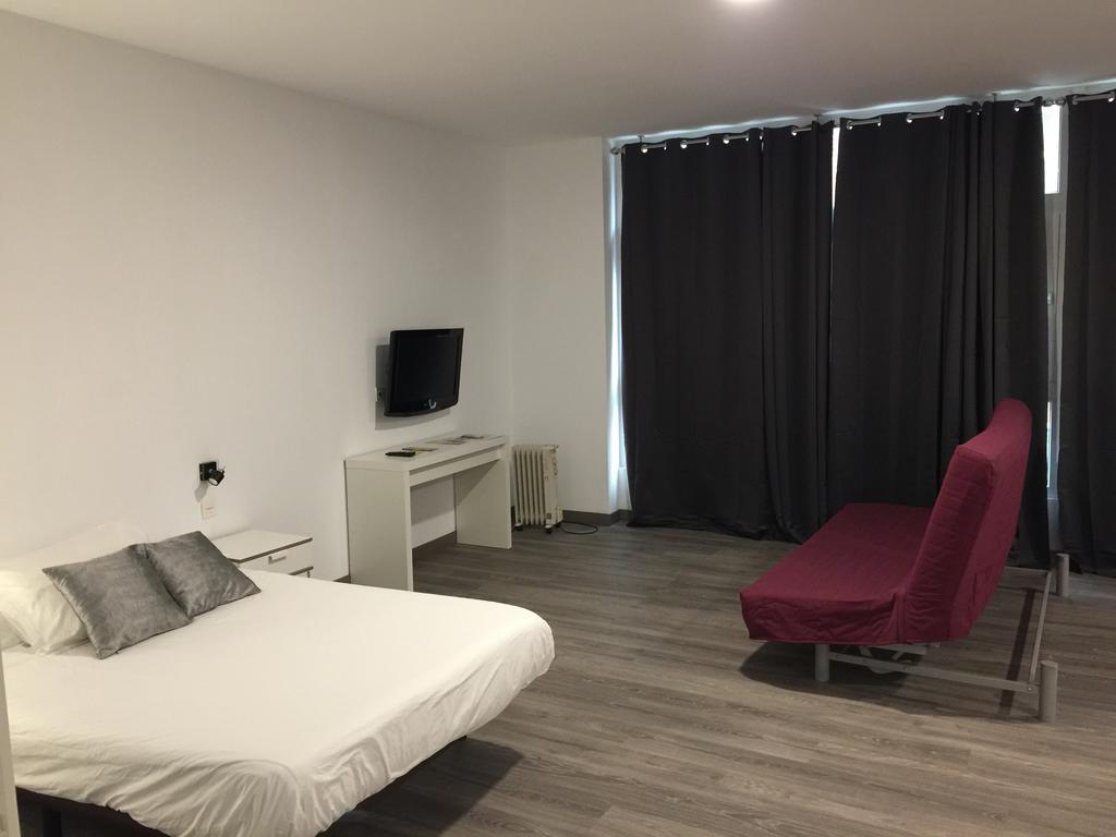 Room And Kitchen Bilbao Exterior foto