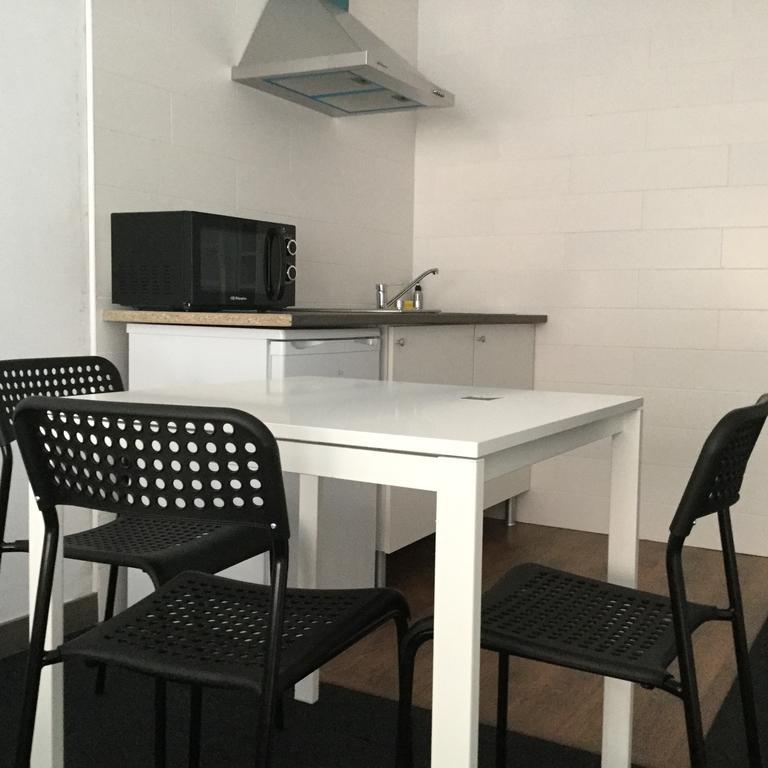Room And Kitchen Bilbao Exterior foto